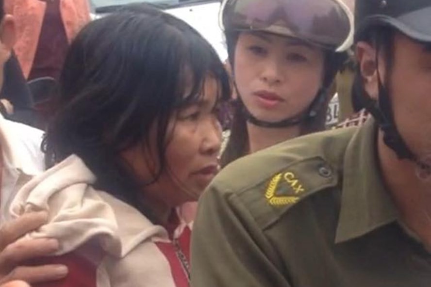 &lsquo;Rước họa v&agrave;o th&acirc;n&rsquo; bởi tin v&agrave; chia sẻ những b&agrave;i viết về bắt c&oacute;c trẻ em như thế n&agrave;y