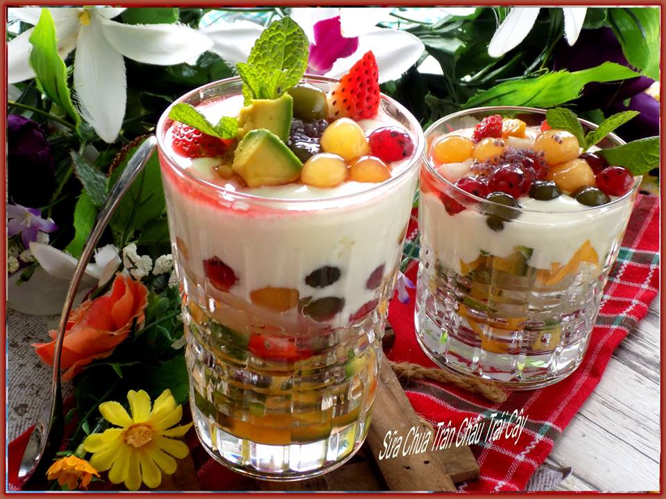 C&aacute;ch l&agrave;m sữa chua tr&acirc;n ch&acirc;u tr&aacute;i c&acirc;y ngon tuyệt cho m&ugrave;a h&egrave;
