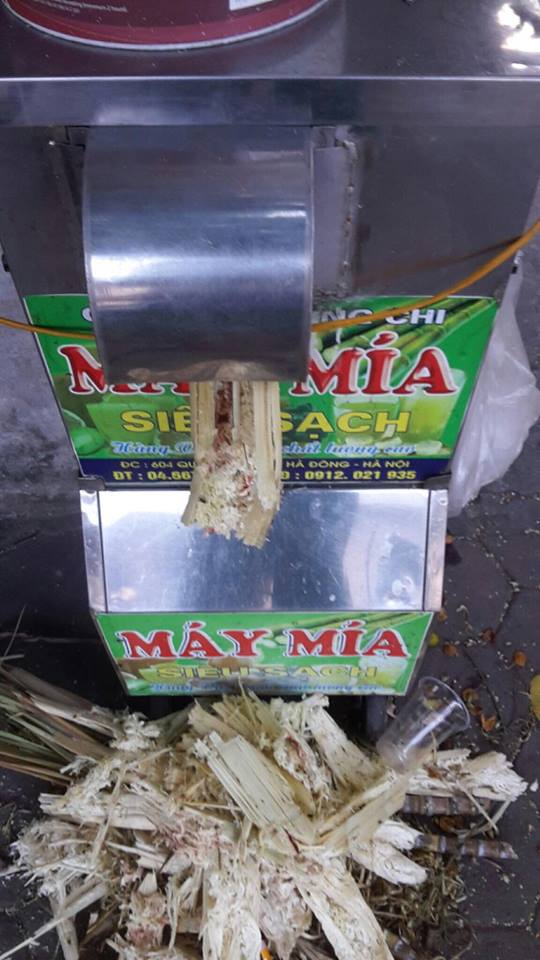 Nước m&iacute;a bẩn