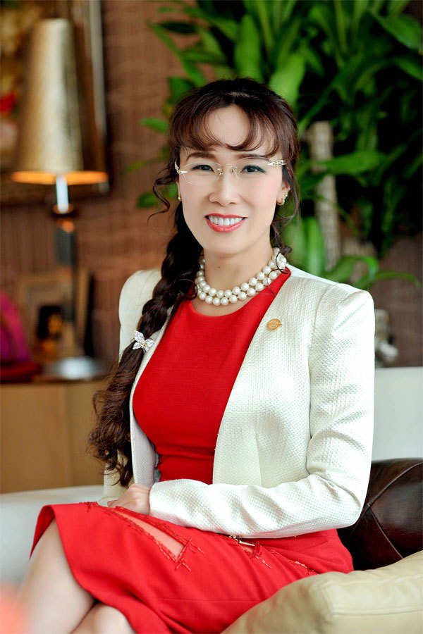 B&agrave; Phương Thảo &lsquo;bỏ t&uacute;i&rsquo; gần 4.000 tỷ đồng chỉ trong một th&aacute;ng