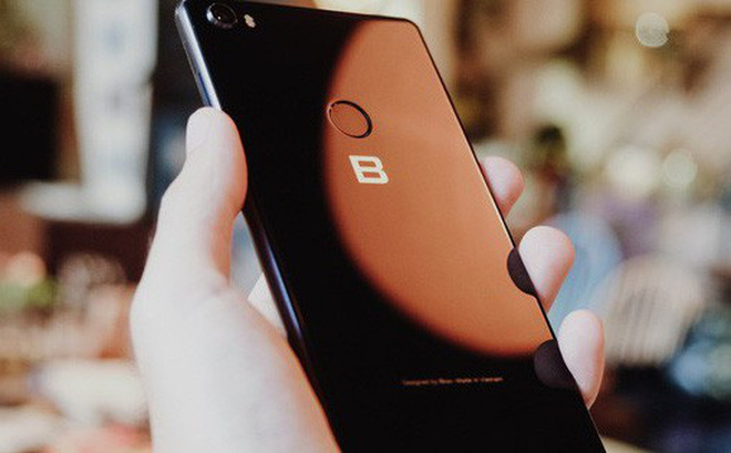 Vừa ra mắt Bphone 3 đ&atilde; bị &lsquo;mất điểm&rsquo; bởi những điều n&agrave;y