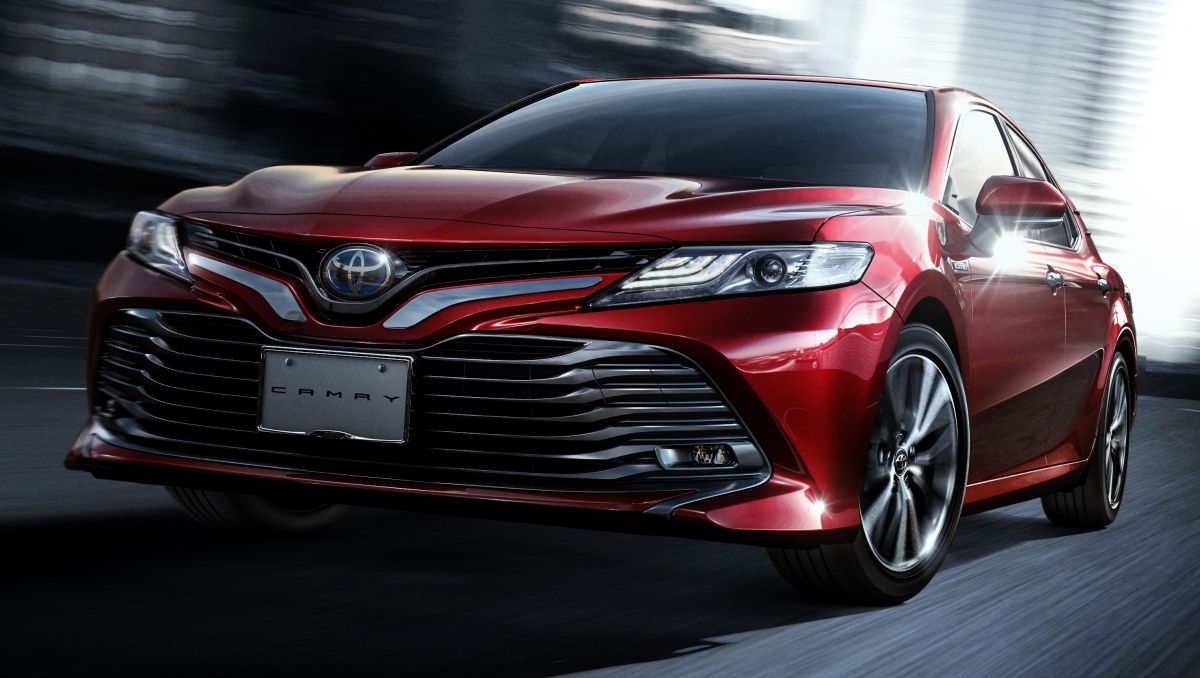 Lộ t&iacute;nh năng của Toyota Camry 2019 đẹp &lsquo;long lanh&rsquo; chuẩn bị ra mắt 