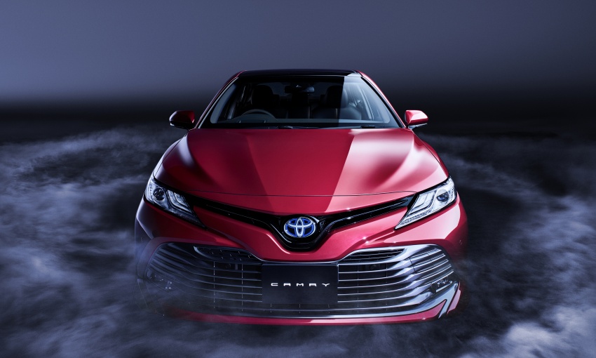 Lộ t&iacute;nh năng của Toyota Camry 2019 đẹp &lsquo;long lanh&rsquo; chuẩn bị ra mắt 