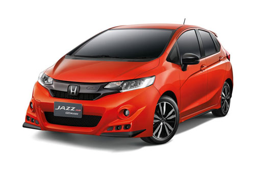 Với gi&aacute; b&aacute;n chỉ hơn 500 triệu đồng Honda Jazz sở hữu t&iacute;nh năng g&igrave;?