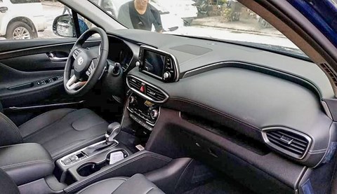 Vừa ra mắt Hyundai SantaFe 2019 đ&atilde; &lsquo;g&acirc;y b&atilde;o&rsquo; bởi những t&iacute;nh năng n&agrave;y