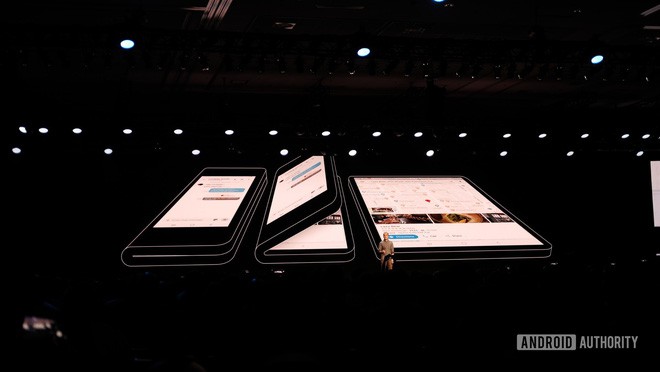 &lsquo;Điểm mặt&rsquo; những t&iacute;nh năng tr&ecirc;n điện thoại m&agrave;n h&igrave;nh gập của Samsung gi&aacute; hơn 40 triệu