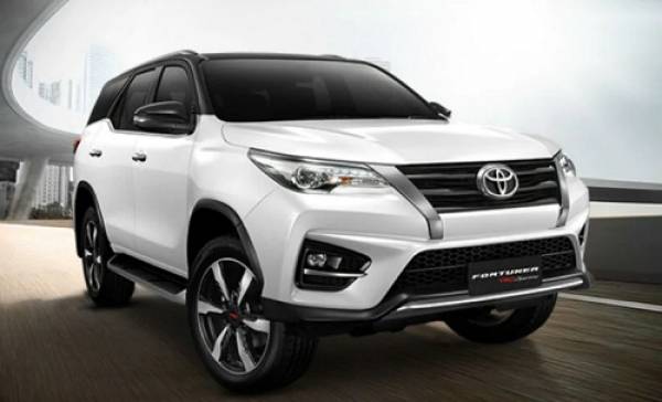 Toyota Fortuner TRD Sportivo dự b&aacute;o &lsquo;g&acirc;y b&atilde;o&rsquo; bởi những t&iacute;nh năng đầy bất ngờ