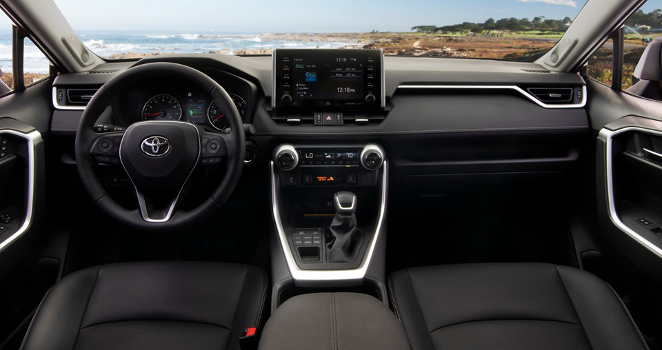 Điểm mặt những tiện &iacute;ch c&oacute; tr&ecirc;n Toyota RAV4 2019 gi&aacute; chỉ hơn 600 triệu