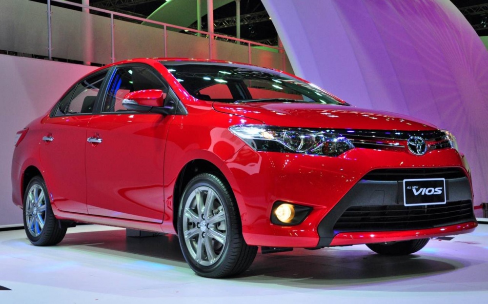 Chưa c&oacute; dấu hiệu &lsquo;hạ nhiệt&rsquo;, Toyota Vios sở hữu t&iacute;nh năng g&igrave; hấp dẫn?