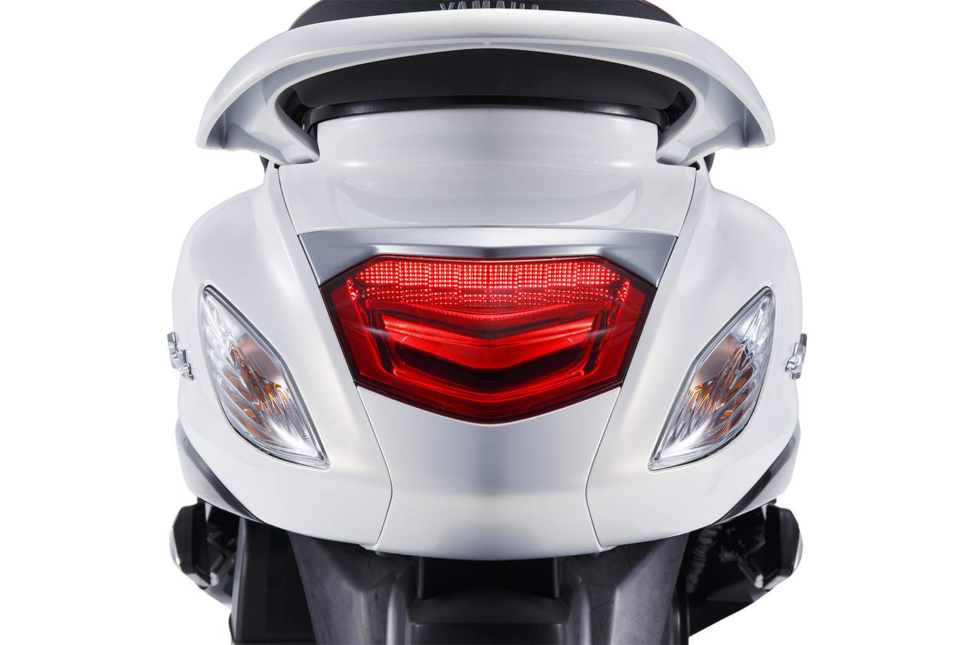 &lsquo;Điểm mặt&rsquo; những t&iacute;nh năng mới tr&ecirc;n Yamaha Grande Hybrid 2019 gi&aacute; 45,5 triệu đồng