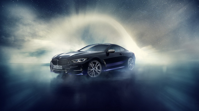 BMW 8 Series nội thất sao đ&ecirc;m, sử dụng thi&ecirc;n thạch dự b&aacute;o &lsquo;g&acirc;y b&atilde;o&rsquo;