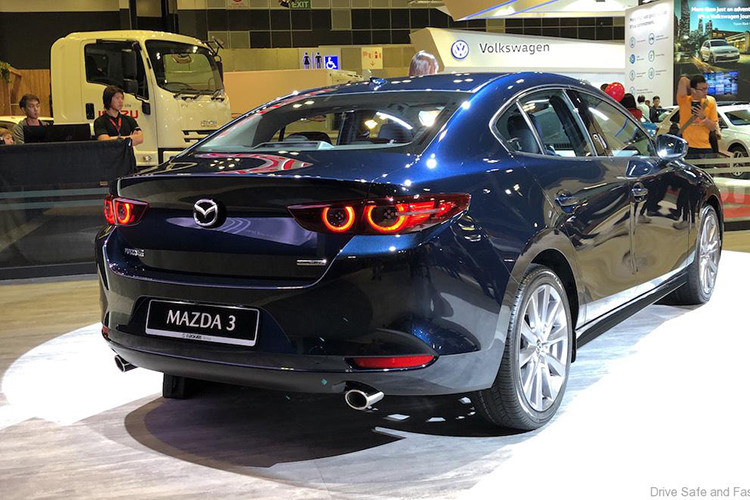 Thiết kế của Mazda3 2019 bị ảnh hưởng đậm n&eacute;t bởi Kai Concept. Ảnh: Paultan