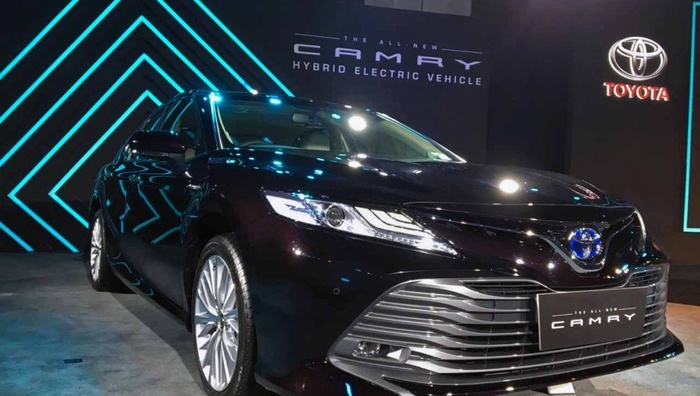 &lsquo;Soi&rsquo; c&ocirc;ng nghệ tr&ecirc;n Toyota Camry 2019 vừa ra mắt gi&aacute; 1,2 tỷ đồng