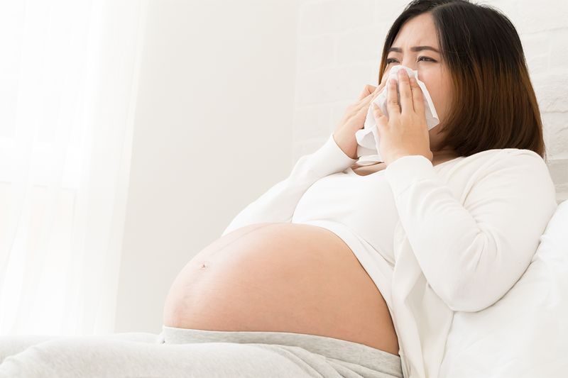 B&agrave; bầu ki&ecirc;ng 3 điều n&agrave;y khi thời tiết giao m&ugrave;a để tr&aacute;nh &lsquo;hại con&rsquo;