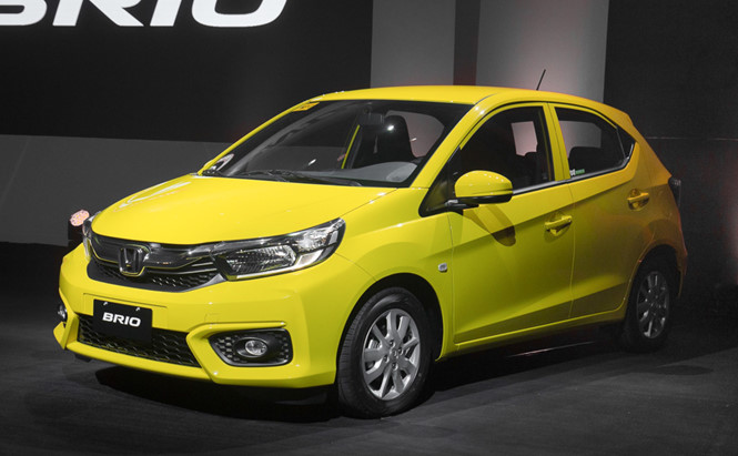 &lsquo;Soi&rsquo; c&ocirc;ng nghệ v&agrave; ứng dụng tr&ecirc;n Honda Brio gi&aacute; 263 triệu vừa ra mắt