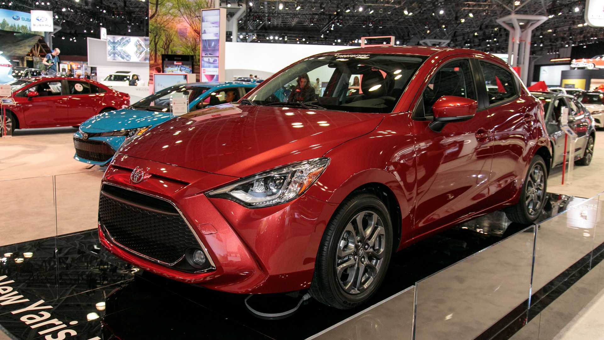 Toyota Yaris hatchback 2020 đẹp &lsquo;long lanh&rsquo; vừa ra mắt sở hữu những t&iacute;nh năng g&igrave;?