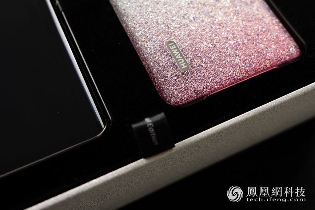 Huawei P30 Pro phi&ecirc;n bản đặc biệt vừa ra mắt sở hữu ứng dụng g&igrave;?