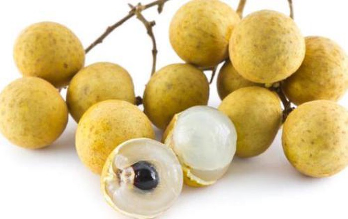 M&ugrave;a h&egrave; cần hạn chế ăn những loại quả n&agrave;y kẻo n&oacute;ng c&agrave;ng th&ecirc;m n&oacute;ng
