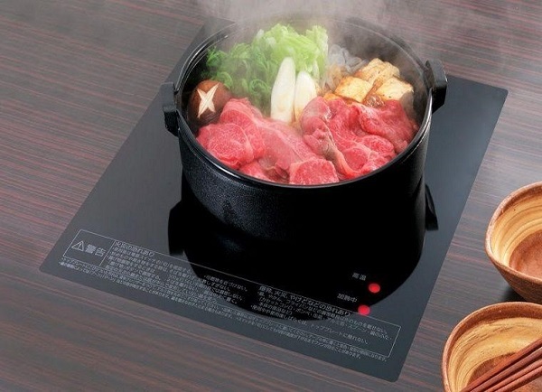 5 nguy&ecirc;n tắc khi sử dụng bếp điện từ gi&uacute;p bếp bền l&acirc;u, ph&ograve;ng ngừa ch&aacute;y nổ