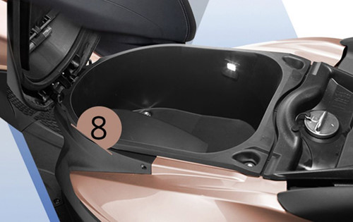 &lsquo;Soi&rsquo; c&ocirc;ng nghệ v&agrave; ứng dụng tr&ecirc;n Yamaha Avenue 125 gi&aacute; hơn 37 triệu 