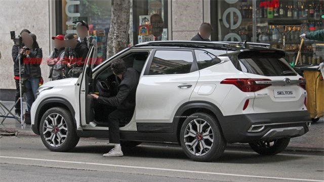 SUV mới của Kia vừa &lsquo;lộ diện&rsquo; được trang bị c&ocirc;ng nghệ v&agrave; t&iacute;nh năng g&igrave;?