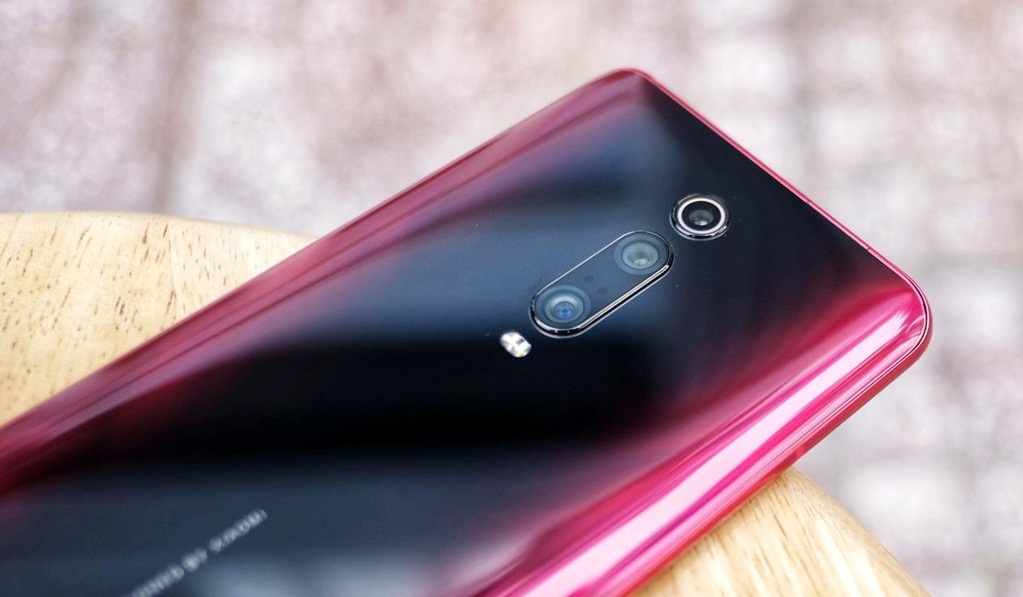 &lsquo;Soi&rsquo; t&iacute;nh năng tr&ecirc;n Redmi K20 Pro vừa c&oacute; mặt tại Việt Nam