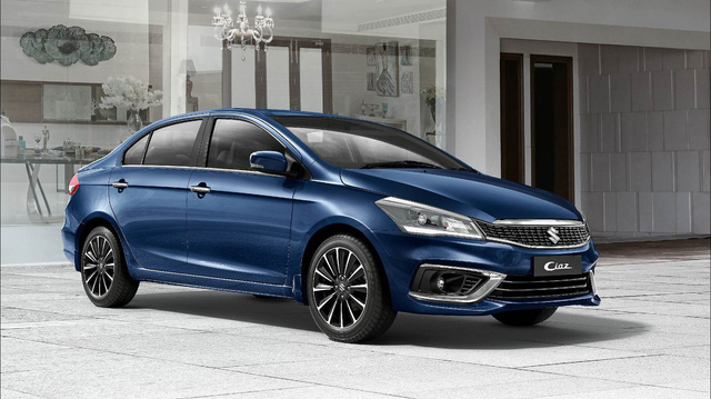 &lsquo;Soi&rsquo; c&ocirc;ng nghệ v&agrave; ứng dụng tr&ecirc;n Suzuki Ciaz 2019 gi&aacute; 499 triệu đồng