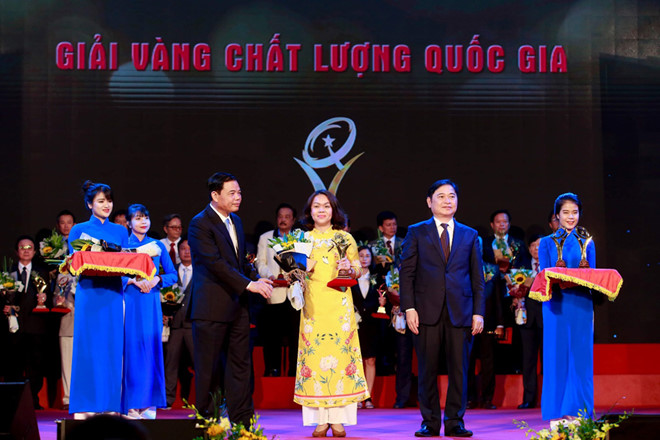&Aacute;p dụng ISO 9001:2015 gi&uacute;p Du lịch Ho&agrave;n Mỹ n&acirc;ng cao chất lượng dịch vụ