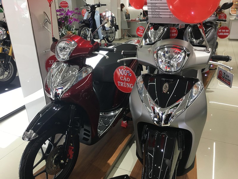 C&oacute; n&ecirc;n mua Honda SH đang được giảm gi&aacute; mạnh?