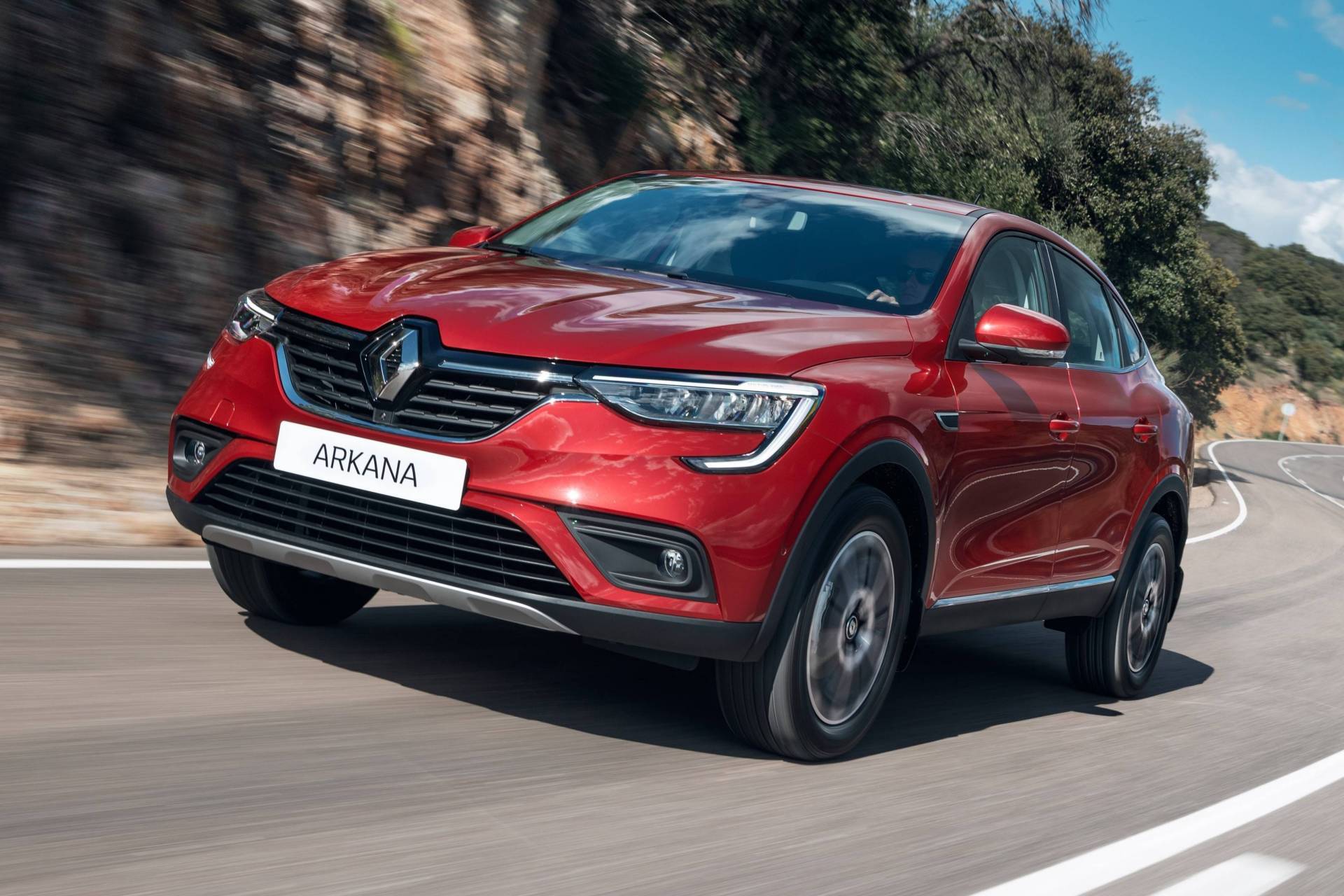 Renault Arkana đẹp &lsquo;long lanh&rsquo; gi&aacute; chỉ 370 triệu được trang bị những g&igrave;?