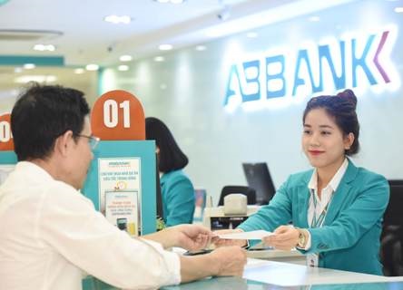 &Aacute;p dụng SWIFT GPI gi&uacute;p nhiều ng&acirc;n h&agrave;ng n&acirc;ng cao chất lượng dịch vụ