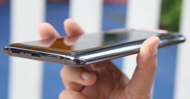 &lsquo;Soi&rsquo; c&ocirc;ng nghệ v&agrave; ứng dụng tr&ecirc;n Samsung Galaxy A80 vừa được h&eacute; lộ