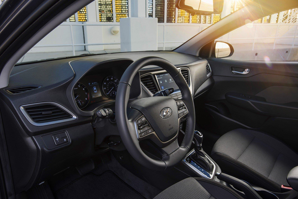Hyundai Accent 2020 đẹp &lsquo;long lanh&rsquo; gi&aacute; chỉ từ 350 triệu được trang bị những g&igrave;?