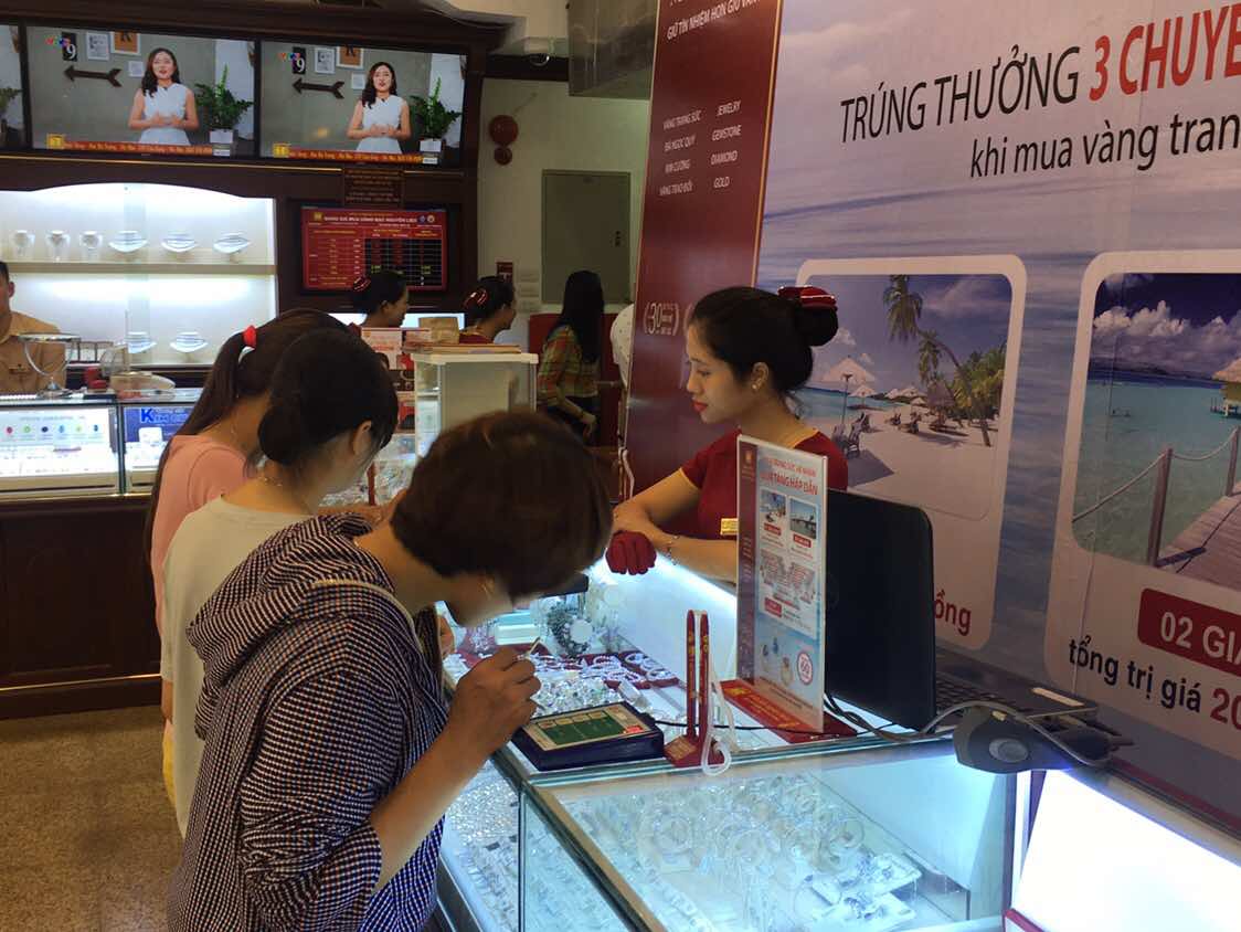 Gi&aacute; v&agrave;ng h&ocirc;m nay ng&agrave;y 8/8: Tiếp tục tăng cao, chưa c&oacute; dấu hiệu &lsquo;hạ nhiệt&rsquo;