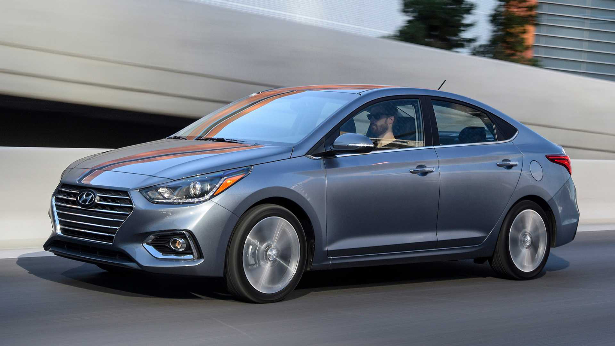 Hyundai Accent 2020 gi&aacute; 353 triệu đồng được trang bị những g&igrave;?