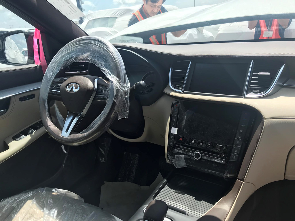 Infiniti QX50 đầu ti&ecirc;n về Việt Nam, gi&aacute; 2,45 tỷ đồng được trang bị những g&igrave;?