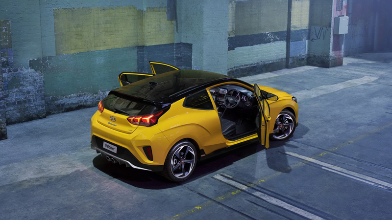 Đẹp &lsquo;long lanh&rsquo; gi&aacute; chỉ hơn 400 triệu, Hyundai Veloster vừa ra mắt c&oacute; g&igrave; hấp dẫn?