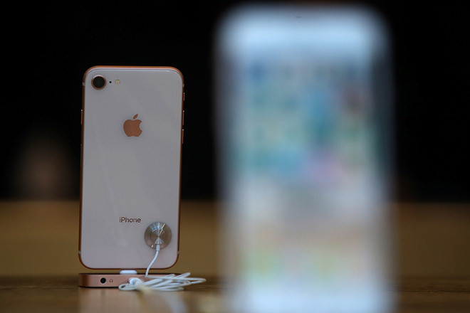 &lsquo;Soi&rsquo; c&ocirc;ng nghệ v&agrave; ứng dụng tr&ecirc;n iPhone SE 2 ra mắt đầu năm 2020