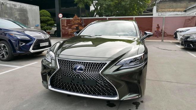 &lsquo;Cận cảnh&rsquo; Lexus LS 500h vừa ra mắt thị trường Việt gi&aacute; gi&aacute; 7,38 tỷ đồng