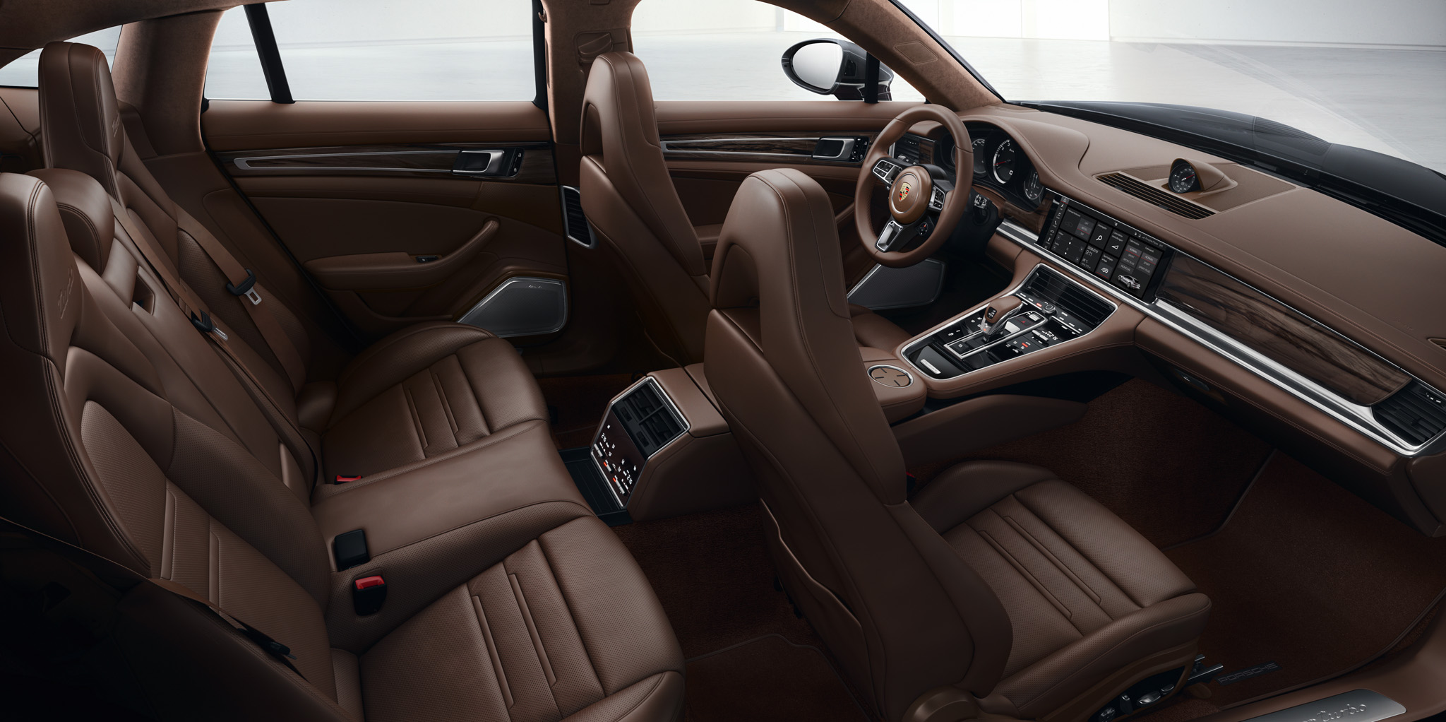 &lsquo;Cận cảnh&rsquo; Porsche Panamera 4 Sport Turismo về Việt Nam gi&aacute; hơn 5 tỷ