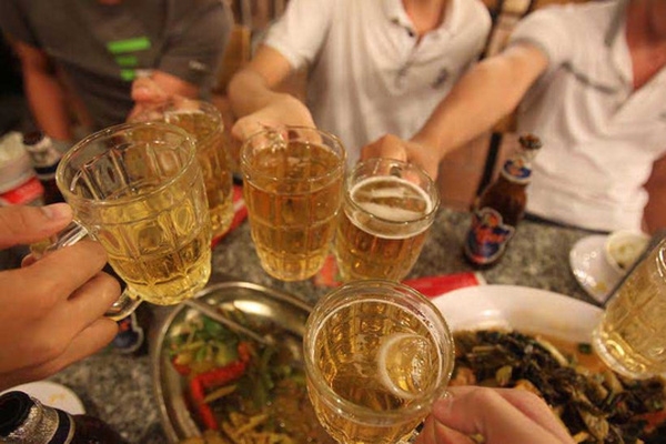 Tỷ lệ ti&ecirc;u thụ bia rượu của Việt Nam hiện đang đứng thứ 2 ở Đ&ocirc;ng Nam &Aacute;