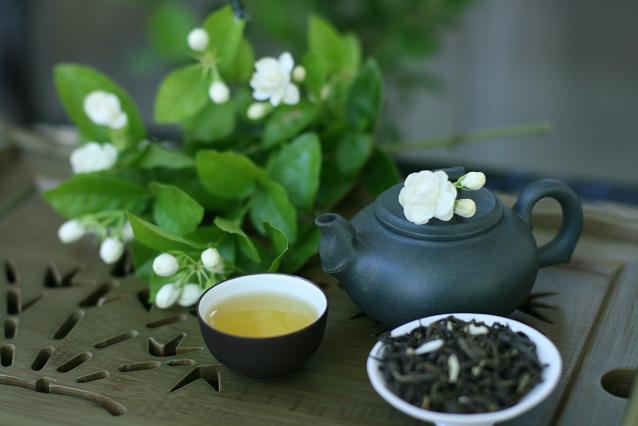 Hoa nh&agrave;i lu&ocirc;n đem đến cho người thưởng thức một cảm gi&aacute;c thoải m&aacute;i, dễ chịu. 