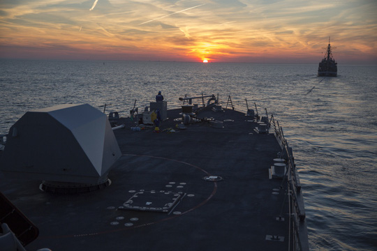 T&agrave;u chiến USS Milwaukee đ&atilde; gặp sự cố kỹ thuật trong l&uacute;c đang di chuyển từ Halifax &ndash; Canada . 