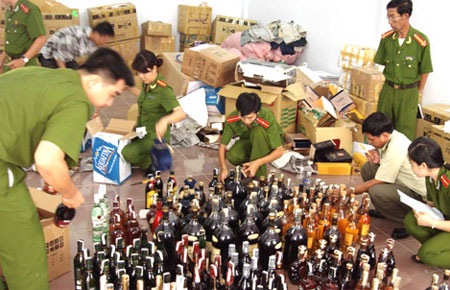 Cuối năm l&agrave; thời điểm t&igrave;nh h&igrave;nh bu&ocirc;n lậu h&agrave;ng giả, h&agrave;ng k&eacute;m chất lượng tăng cao