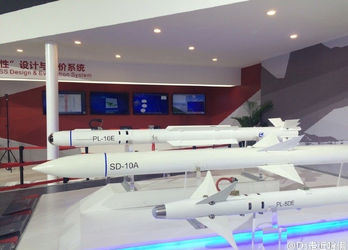 T&ecirc;n lửa  PL-10E c&oacute; tầm bắn 20km.