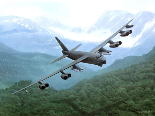 M&aacute;y bay B-52 c&oacute; thể bay li&ecirc;n tục 9 giờ kh&ocirc;ng cần tiếp dầu. 