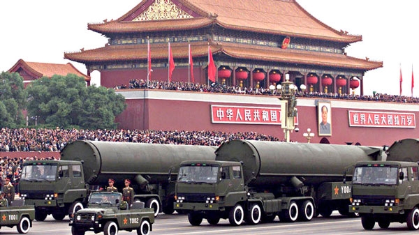T&ecirc;n lửa  DF-41 c&oacute; thể vươn xa tới 14.000km