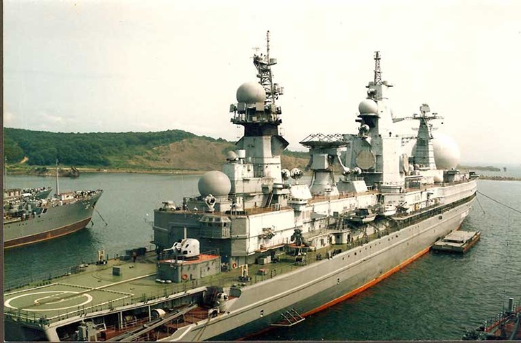 T&agrave;u trinh s&aacute;t SSV-33 Ural được khởi đ&oacute;ng v&agrave;o năm 1981 v&agrave; được đưa v&agrave;o trang bị v&agrave;o năm 1989. Ảnh: Kiến Thức