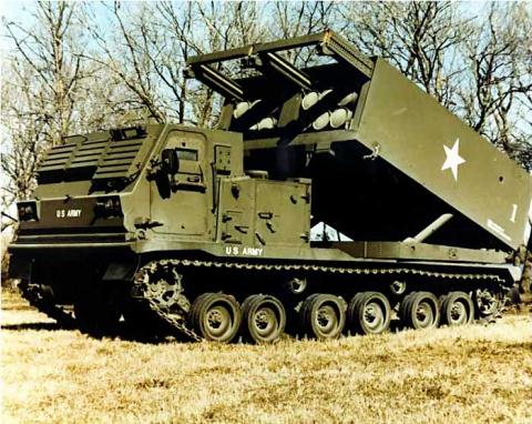 Hệ thống ph&oacute;ng phản lực M270 uy lực nhất của Mỹ. Ảnh: Đất Việt