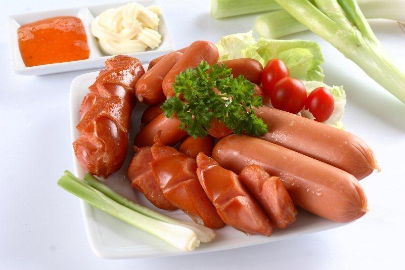 X&uacute;c x&iacute;ch l&agrave; m&oacute;n ăn được nhiều người th&iacute;ch nhưng lại tiềm ẩn nhiều nguy cơ. Ảnh minh họa 